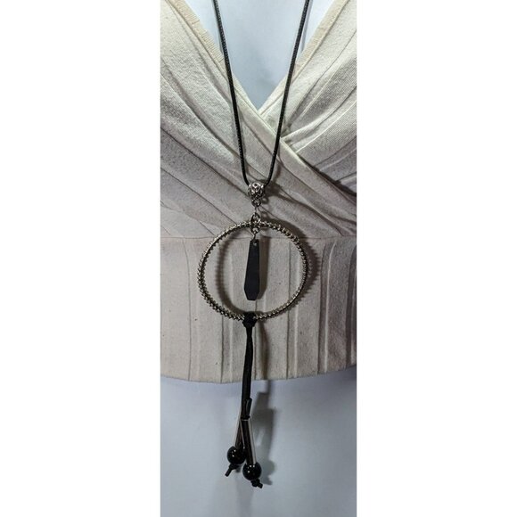 Brutalist Abstract Dangling Hoop Tassel Necklace - Picture 5 of 7